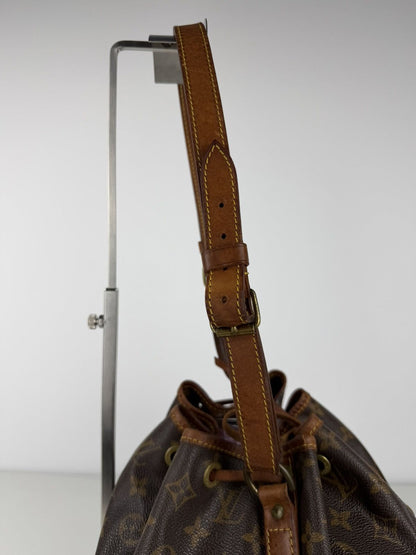 Vintage Louis Vuitton monogram Noe PM