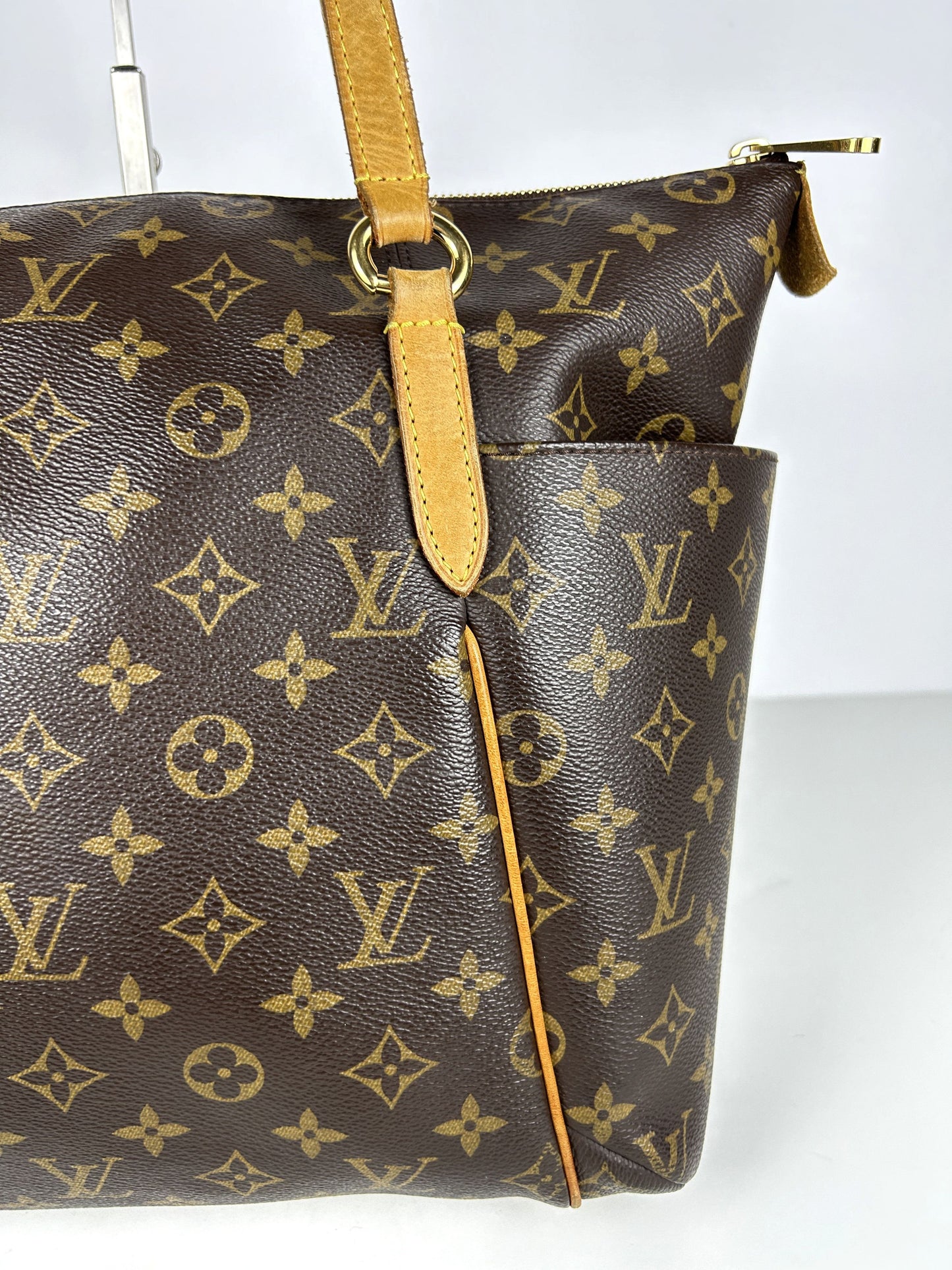 Louis Vuitton monogram Totally MM handbag tote