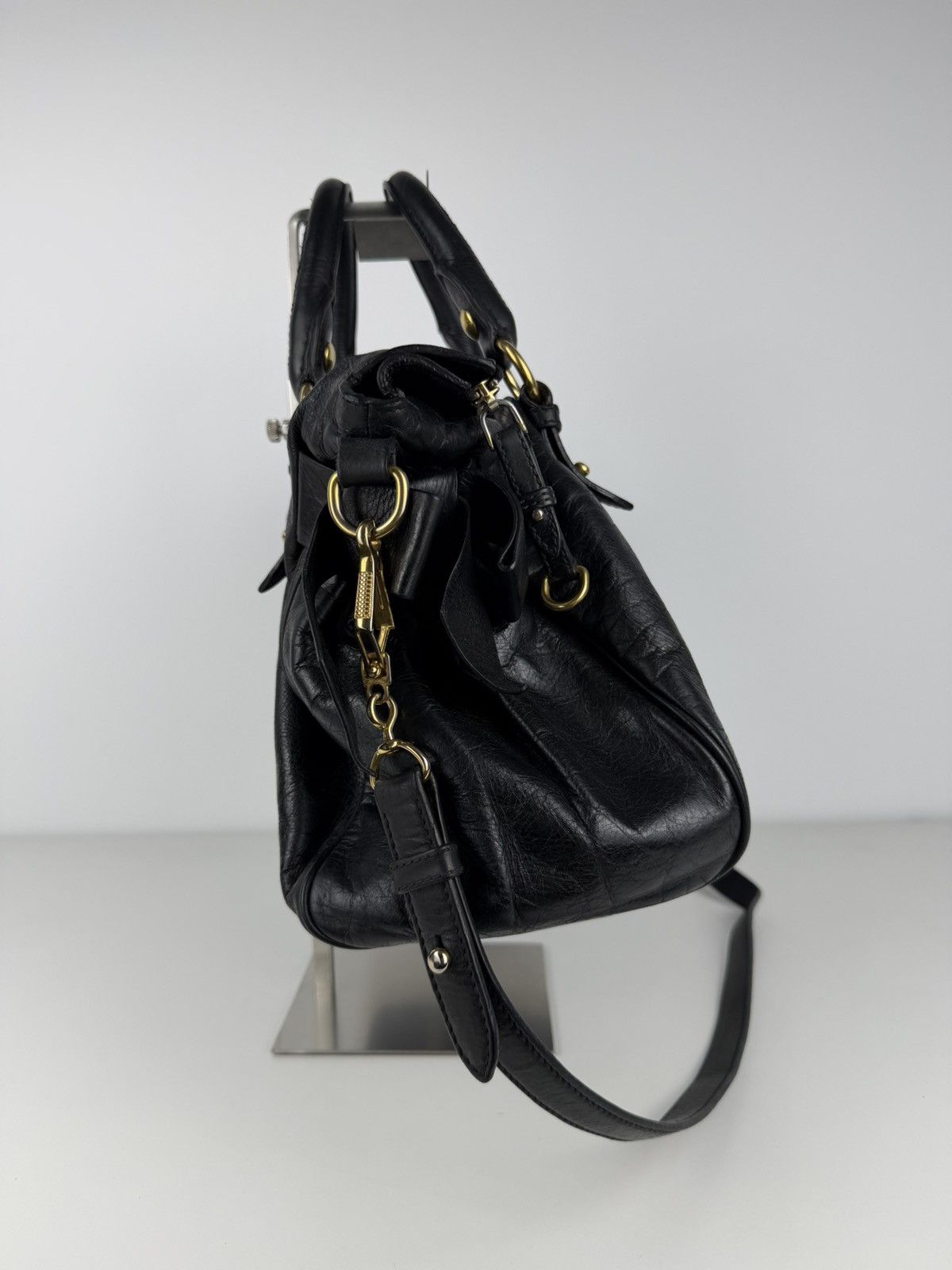 Miu miu vitello bow bag in black