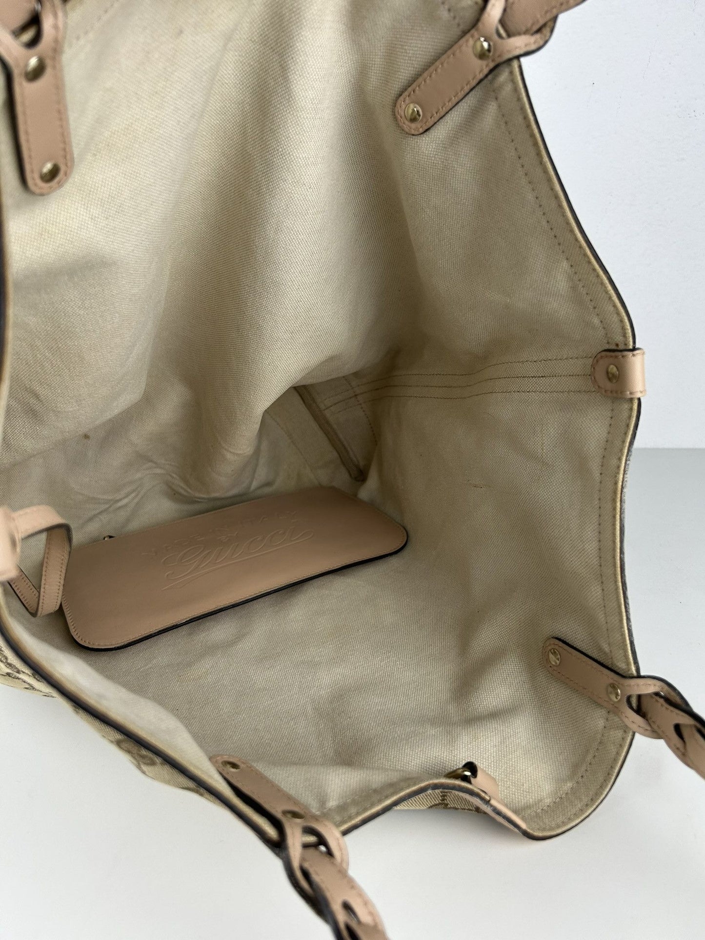 Gucci GG monogram canvas tote bag with pouch