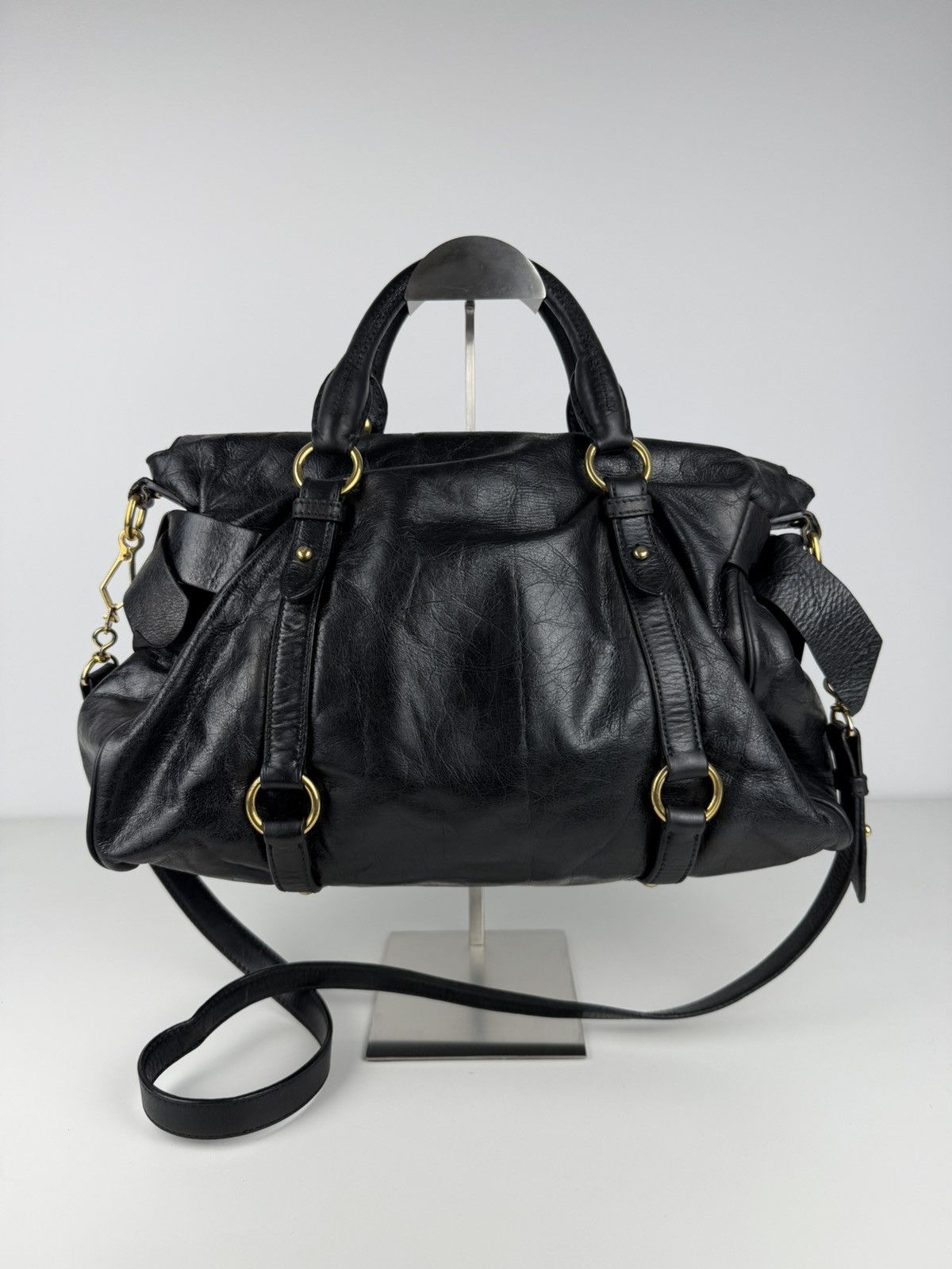 Miu miu vitello bow bag in black