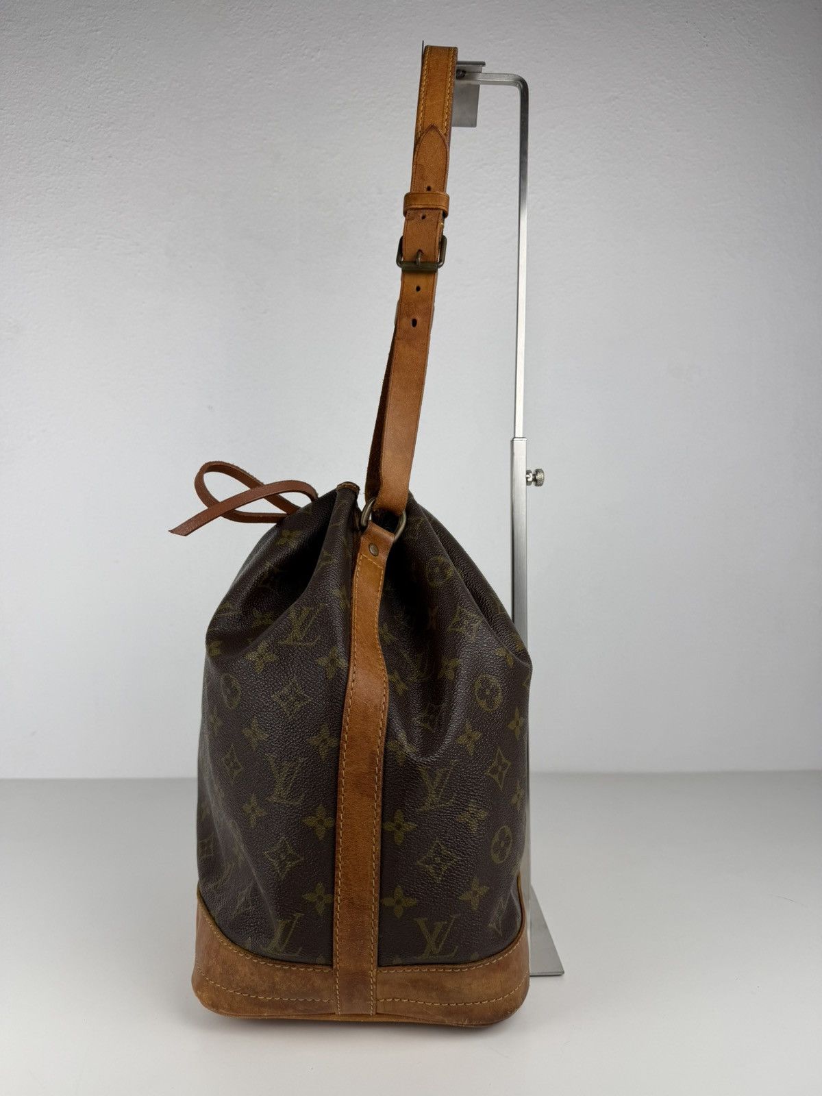 Vintage 80s Louis Vuitton monogram Noe GM