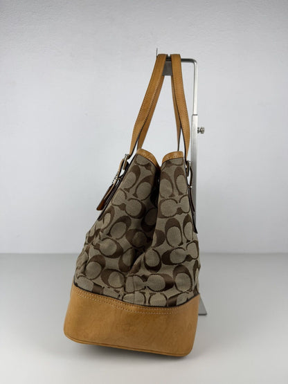 Coach signature tote