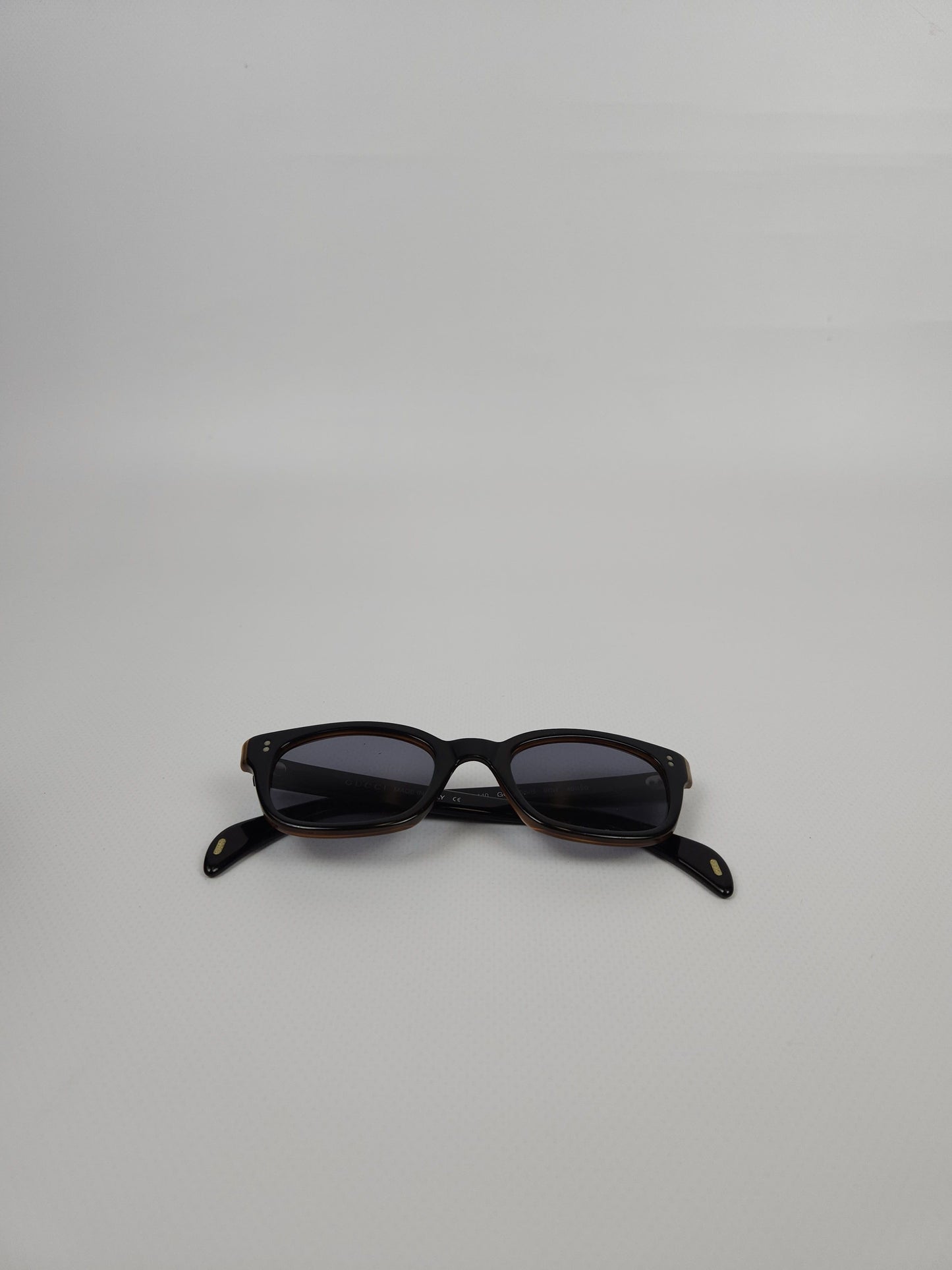 Gucci GG1135/S wayfarer type sunglasses