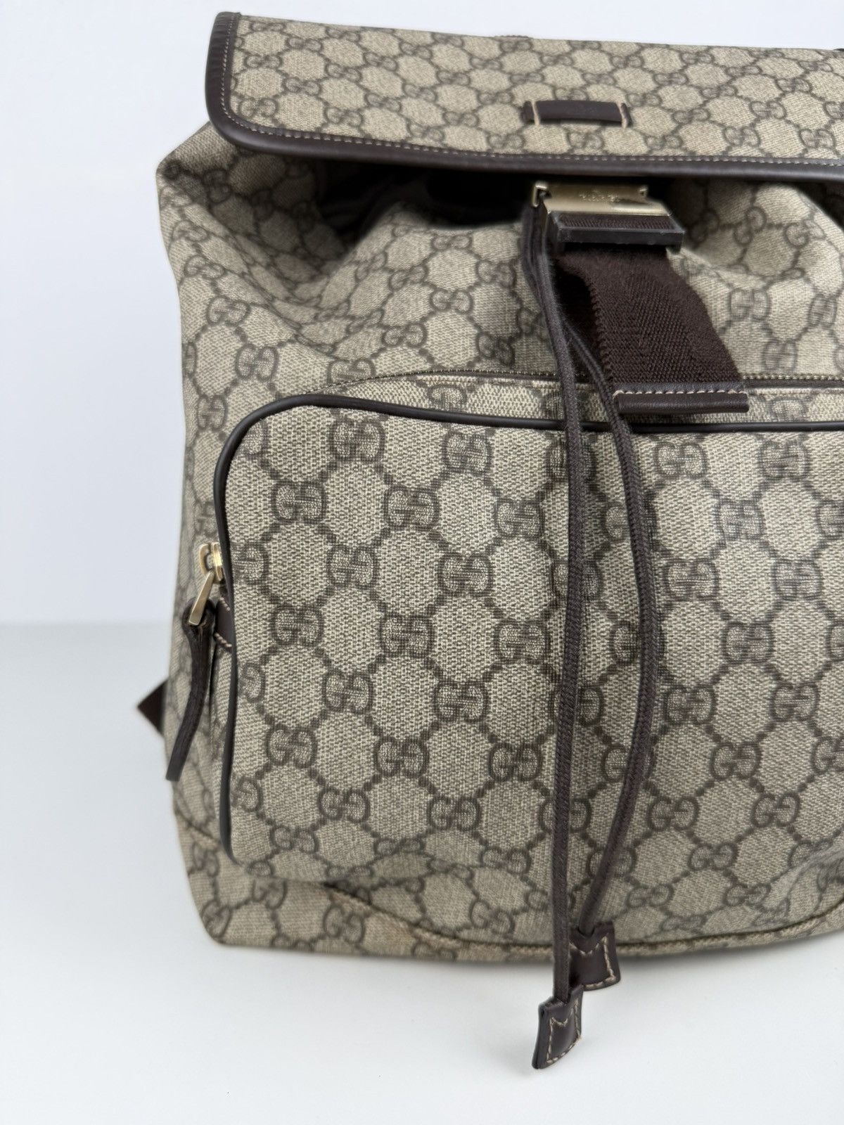 Gucci GG supreme canvas monogram backpack