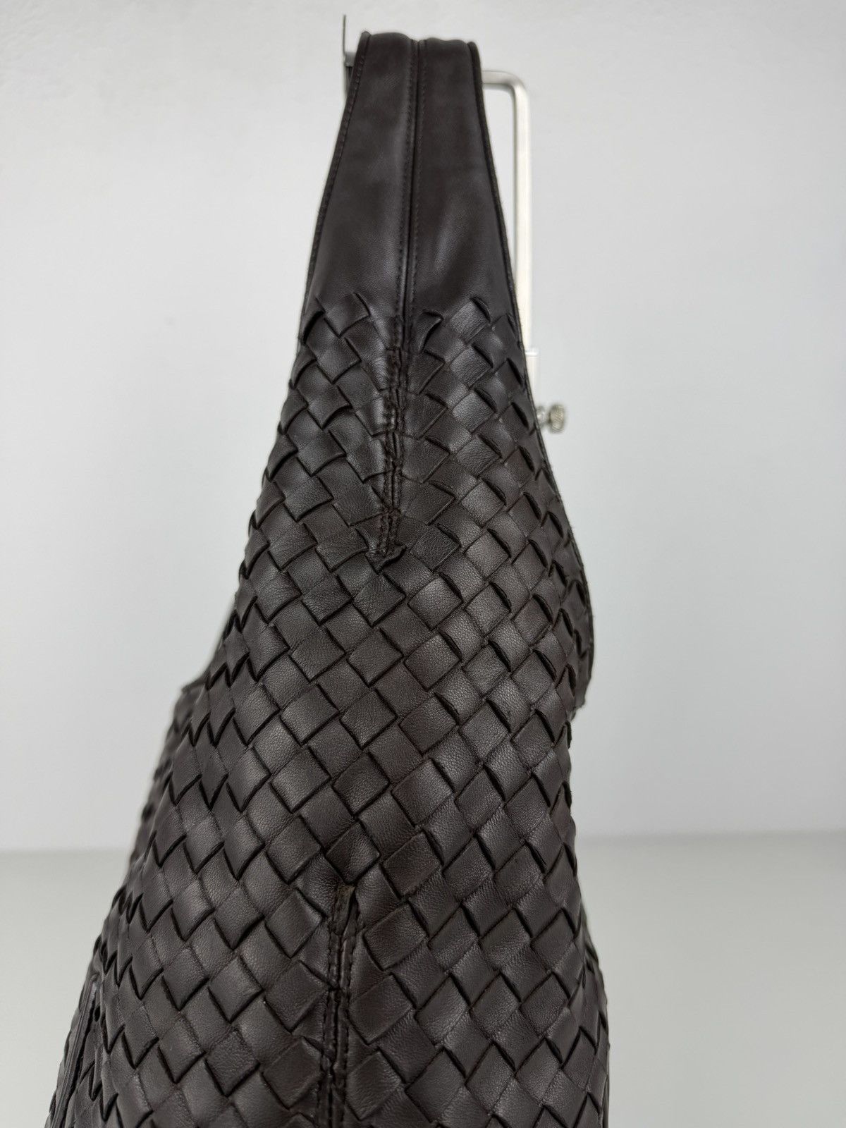 Bottega Veneta intrecciato ball hobo handbag