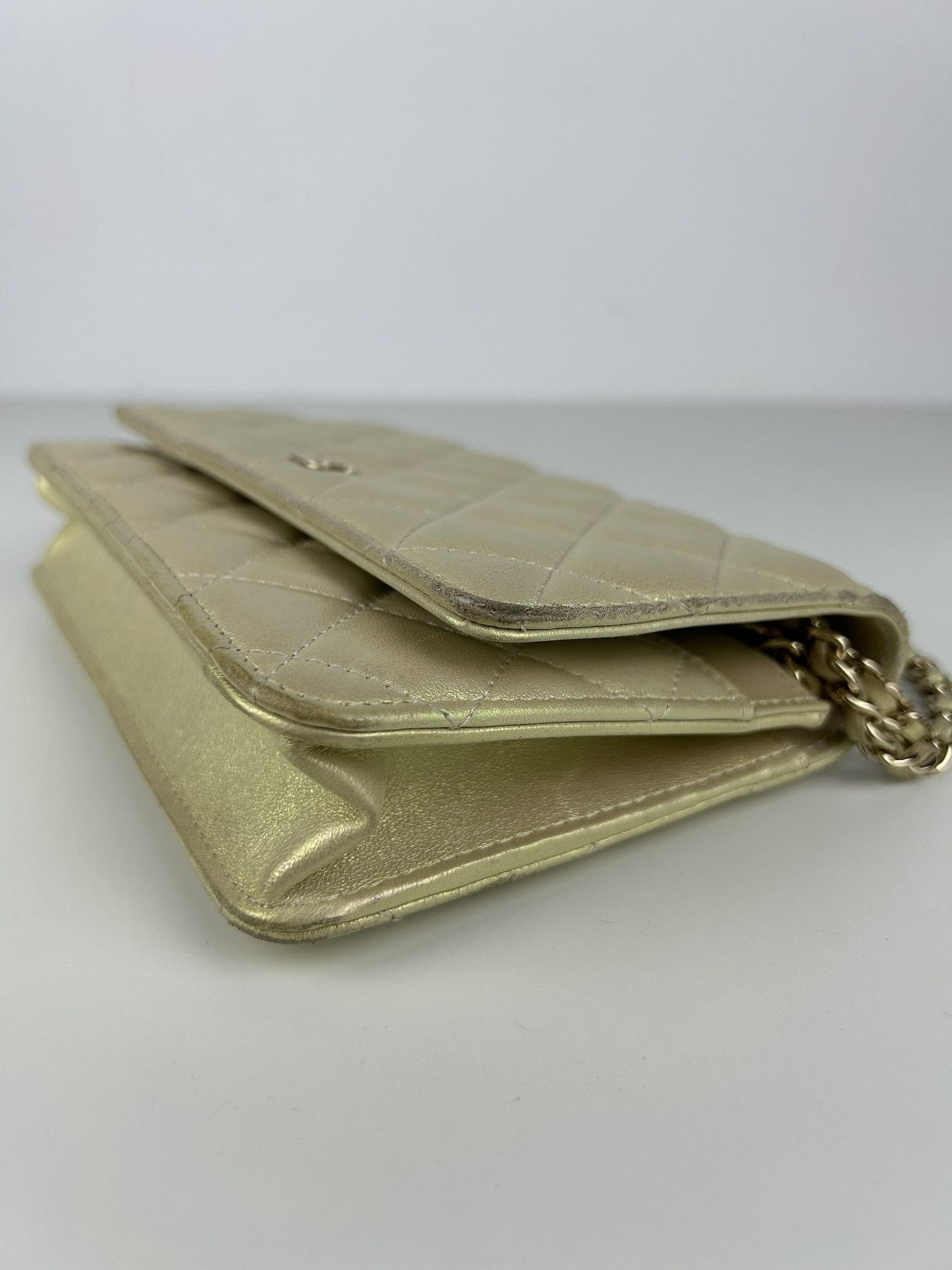 2020 Chanel gold metallic matelasse wallet on chain
