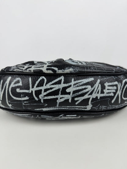 Balenciaga le cagole xs graffiti