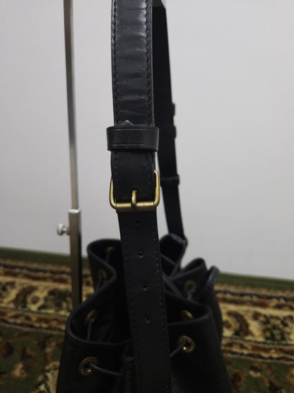 Vtg 80s Louis Vuitton epi leather petit noe bucket bag