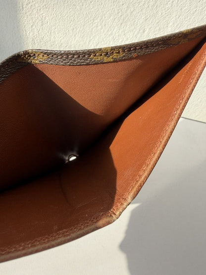 Vintage 80s Louis Vuitton monogram bifold wallet