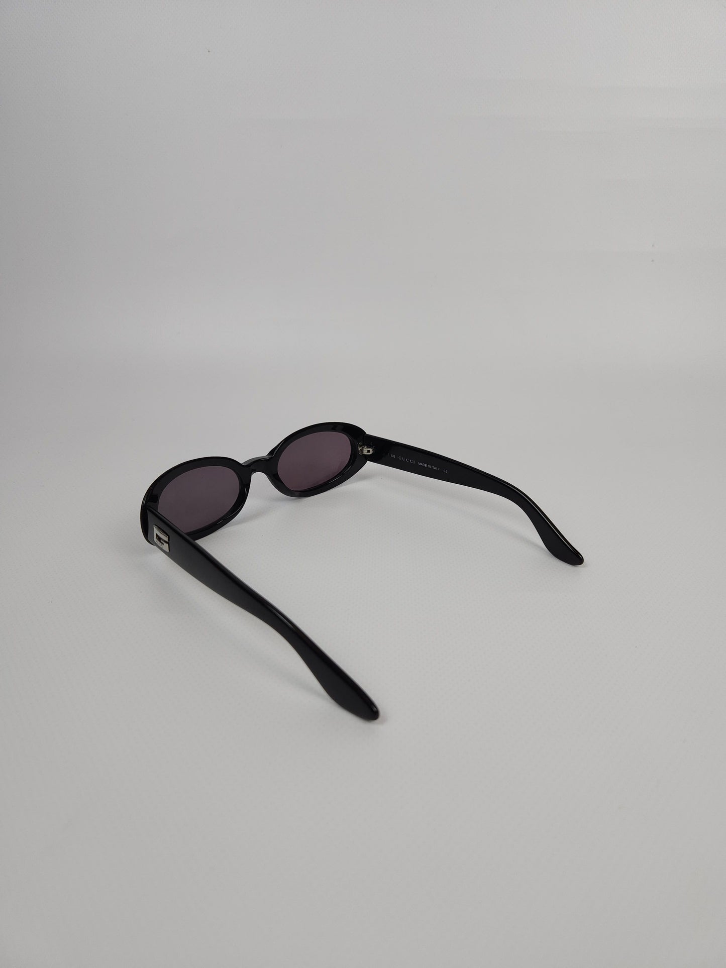 Vintage Gucci GG2419/S oval sunglasses Tom Ford era