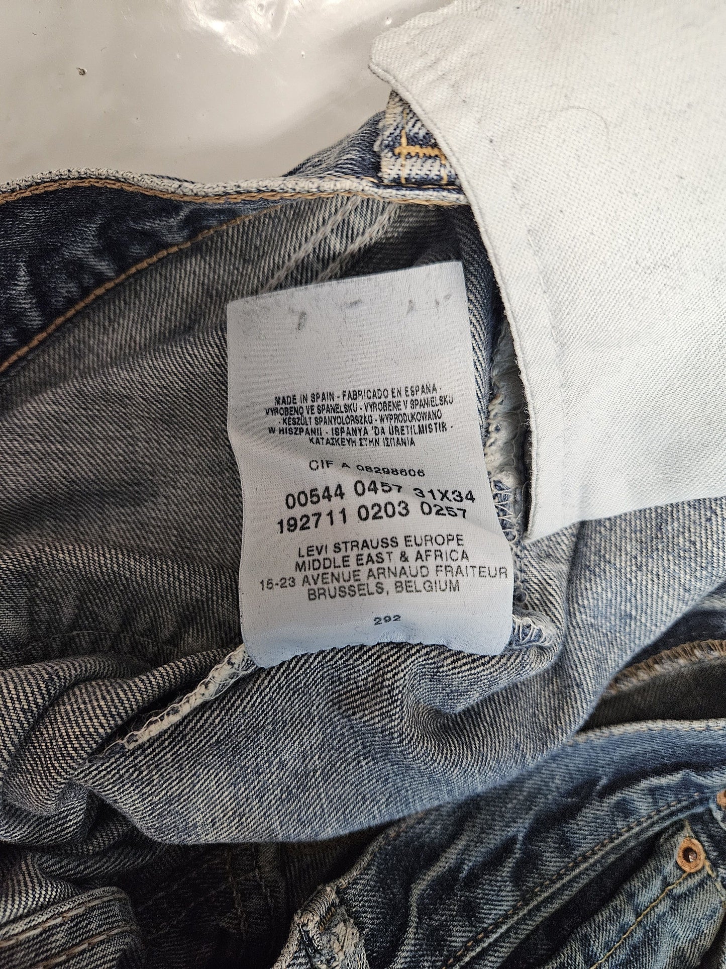 Vintage y2k levis 544 distressed flared denim
