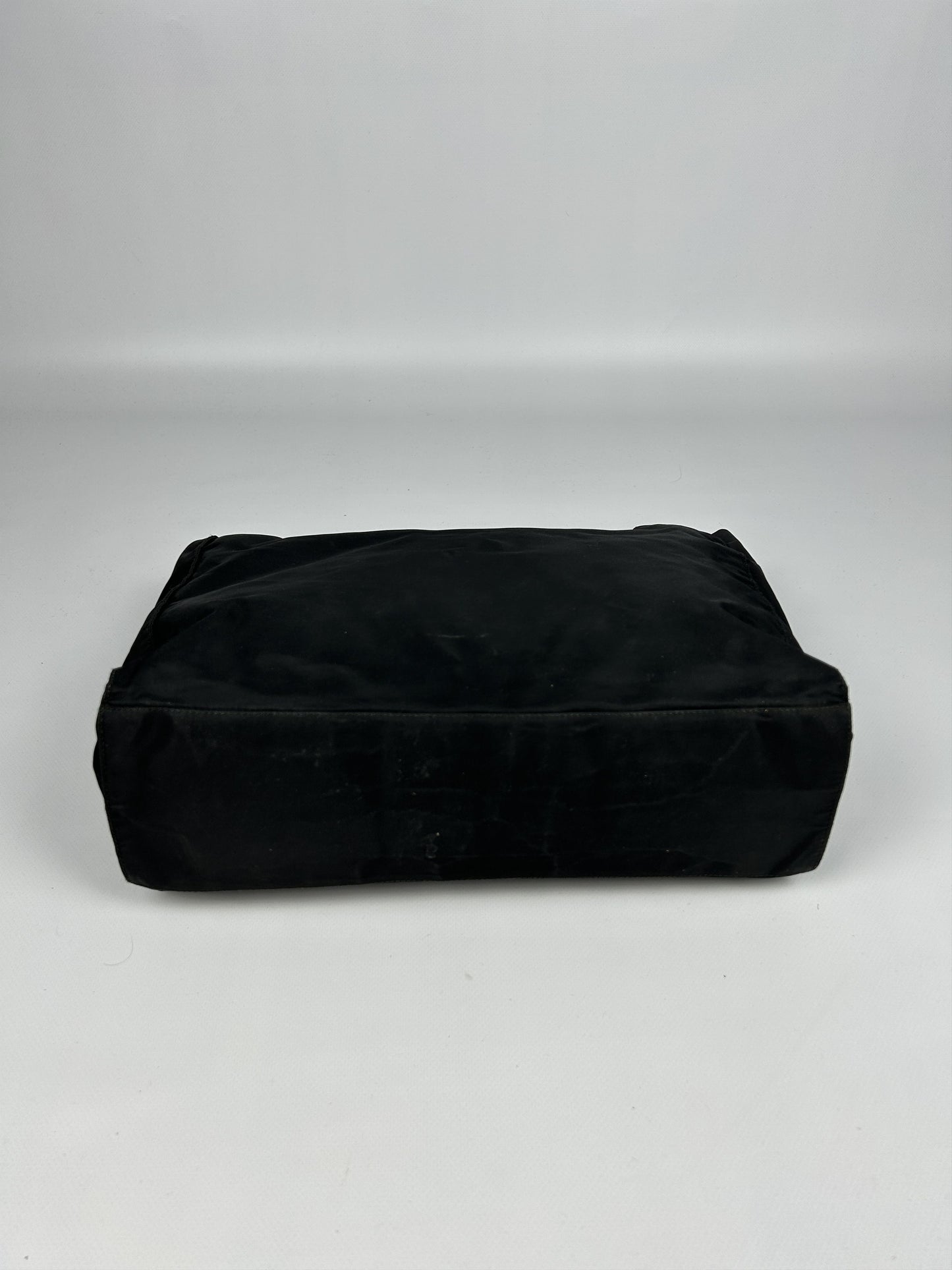 Vintage y2k prada nylon triangle logo plastic handle bag