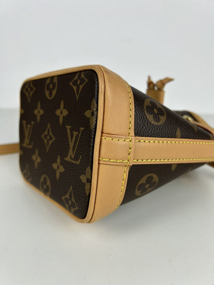 Louis Vuitton monogram nano noe