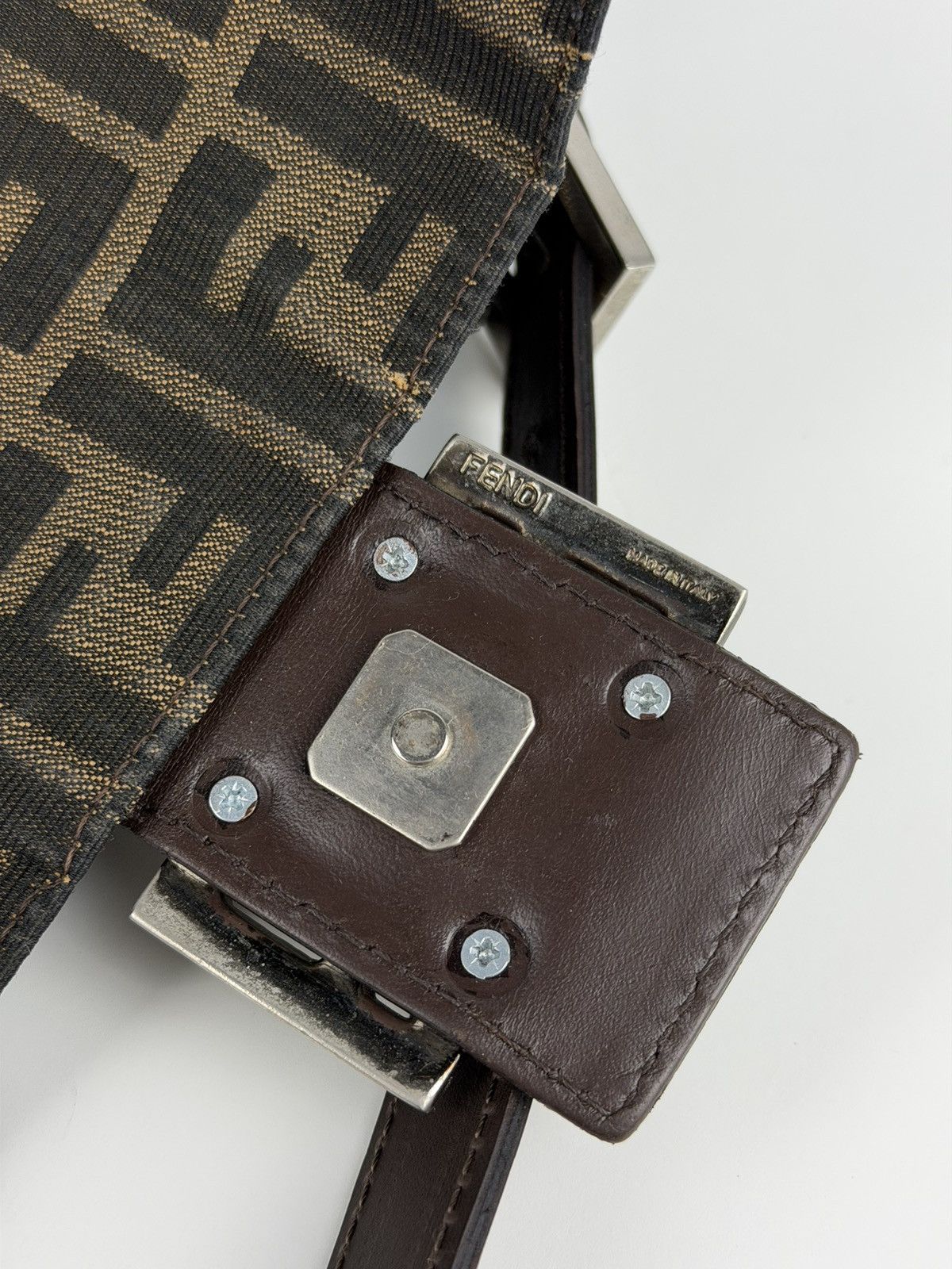 Vintage Fendi zucca monogram mamma baguette