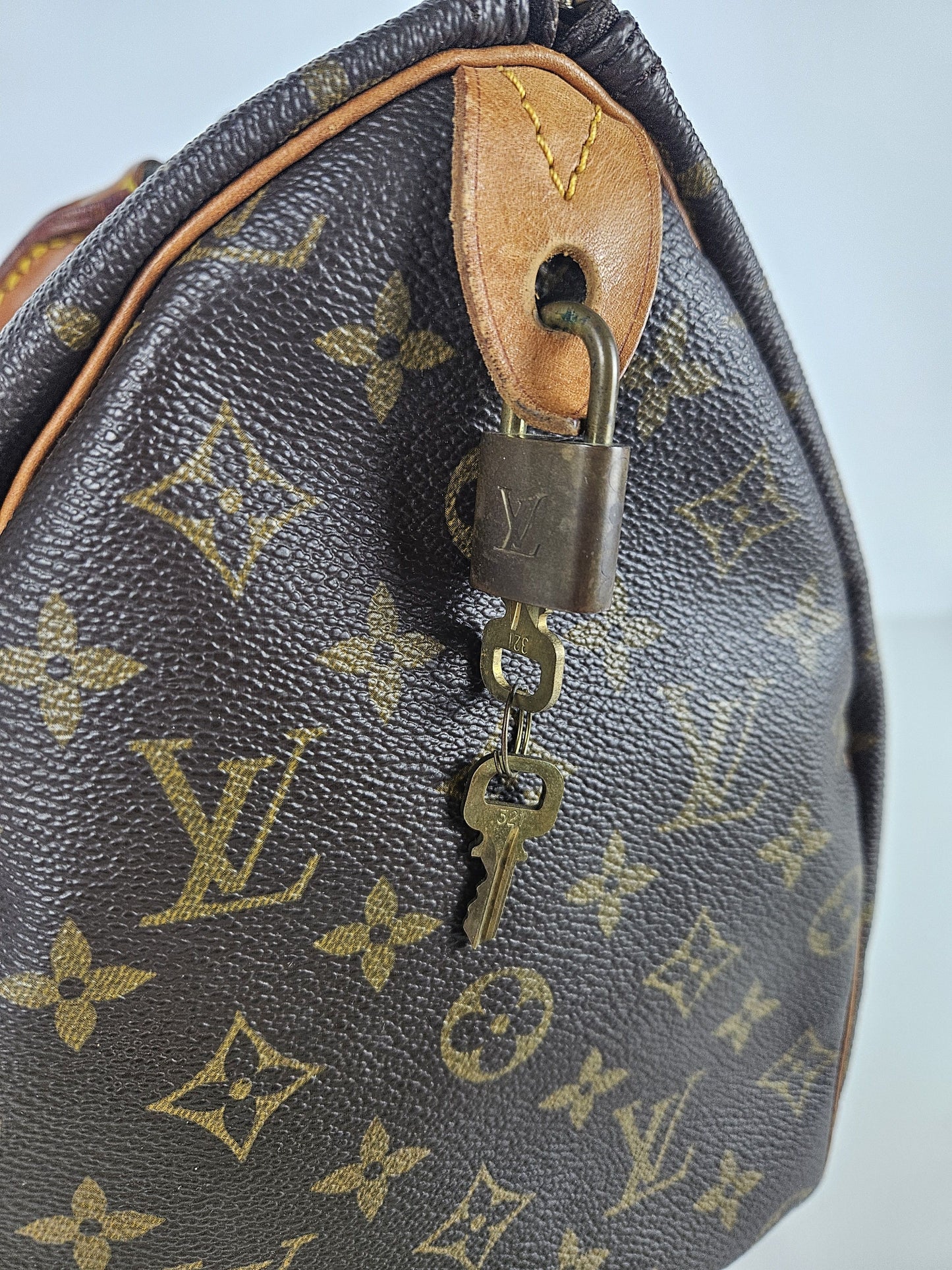 Vintage 80s Louis Vuitton monogram speedy 35 boston bag