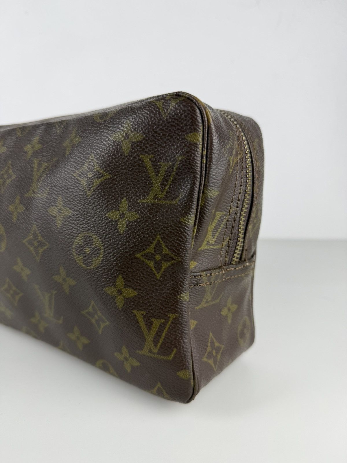 Vintage 80s Louis Vuitton monogram trousse 28 toiletry bag