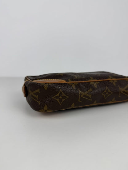 Vintage Louis Vuitton Marly Dragonne monogram clutch bag