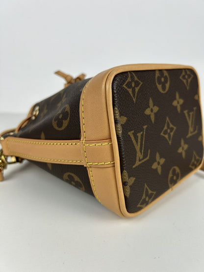 Louis Vuitton monogram nano noe