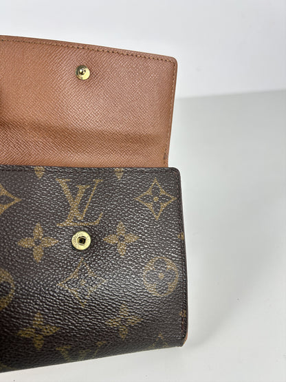 Louis vuitton monogram trifold wallet