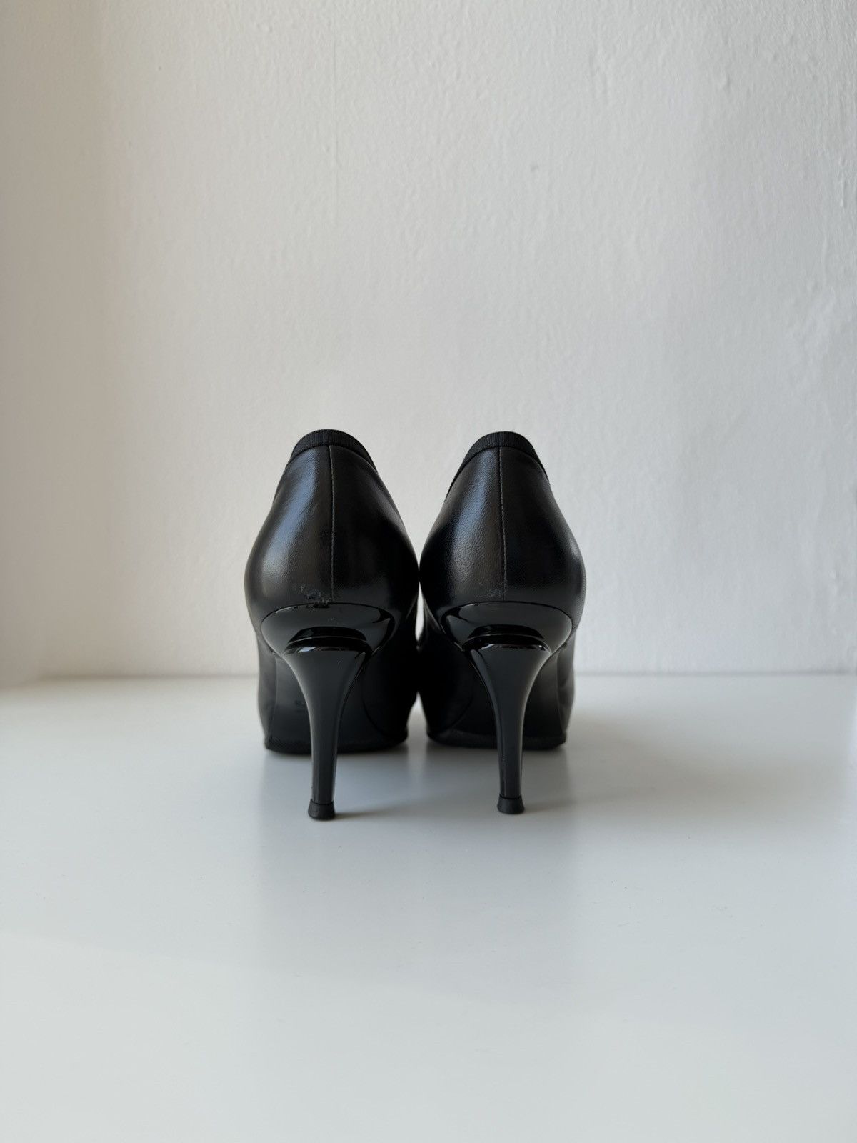 Chanel open toe pumps with bow