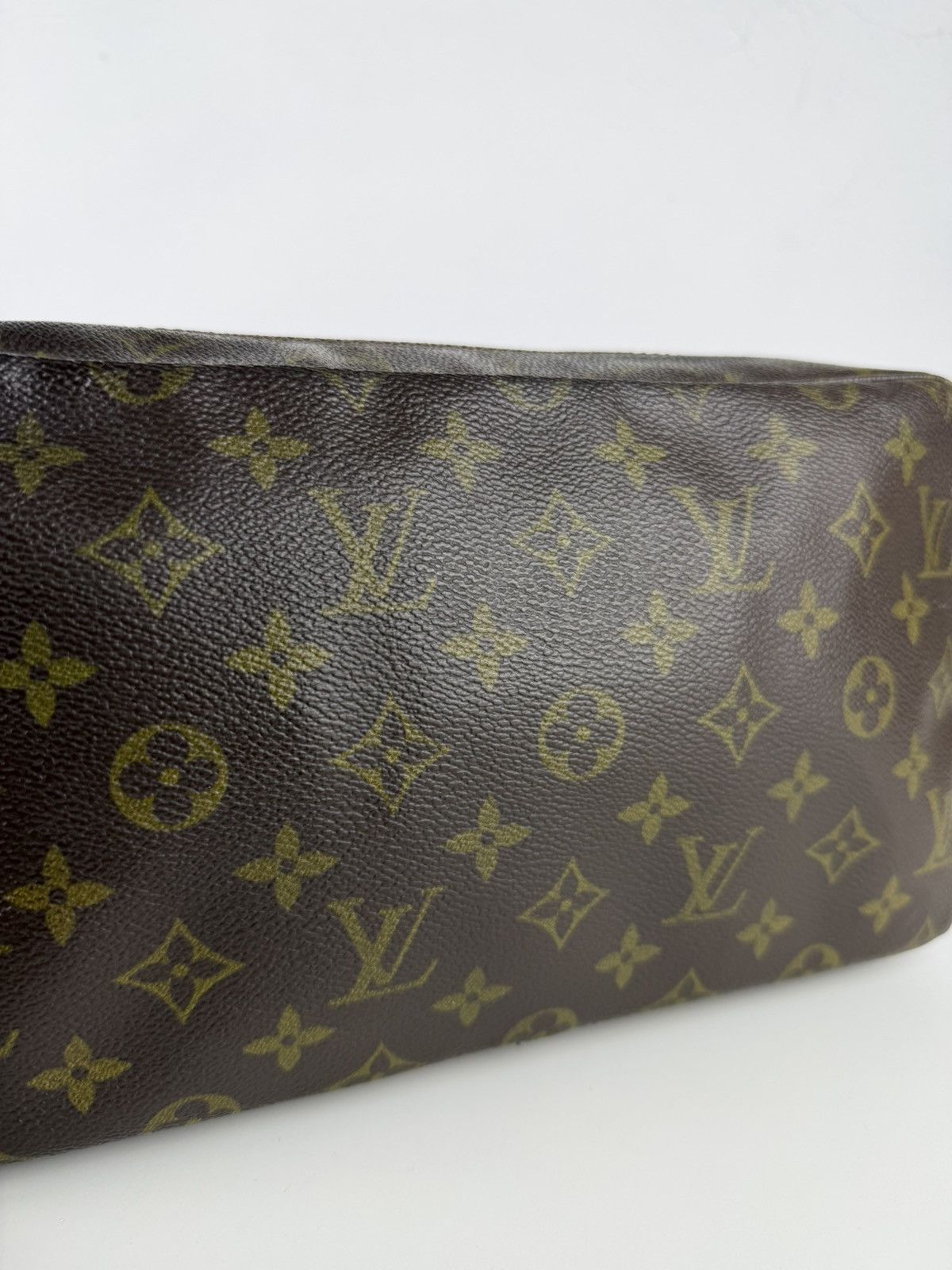 Vintage 80s Louis Vuitton monogram trousse 28 toiletry bag