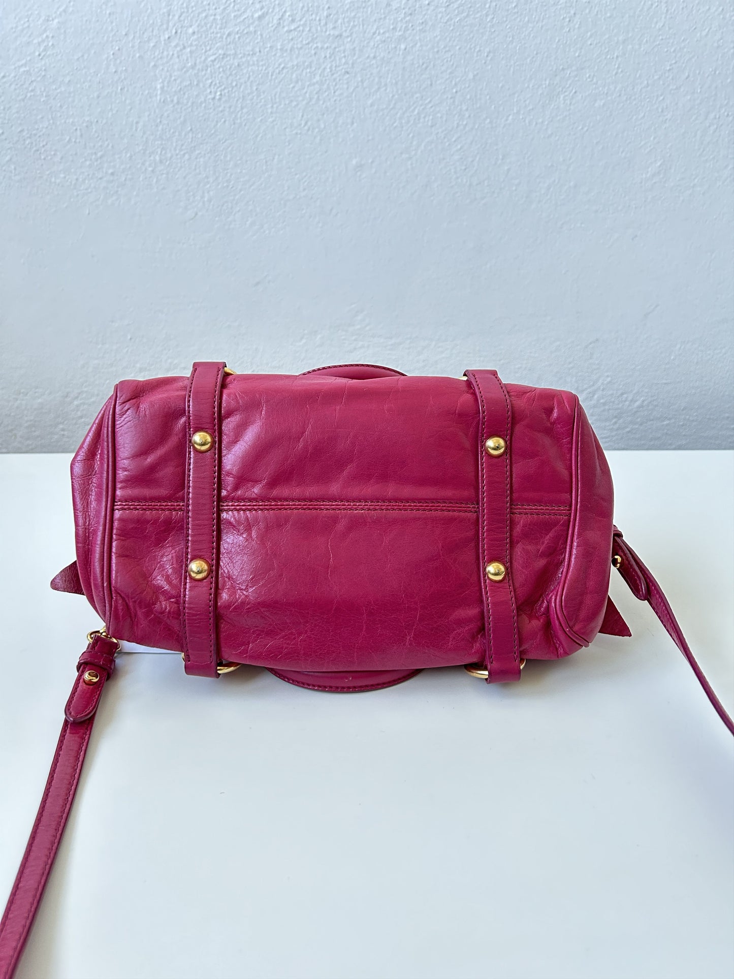 Vintage y2k miu miu vitello bow bag in pink