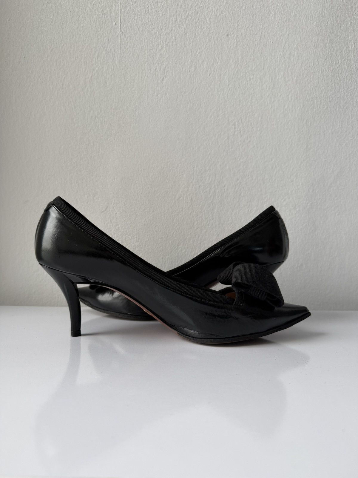 2011 Giorgio Armani smooth leather pointed toe pumps