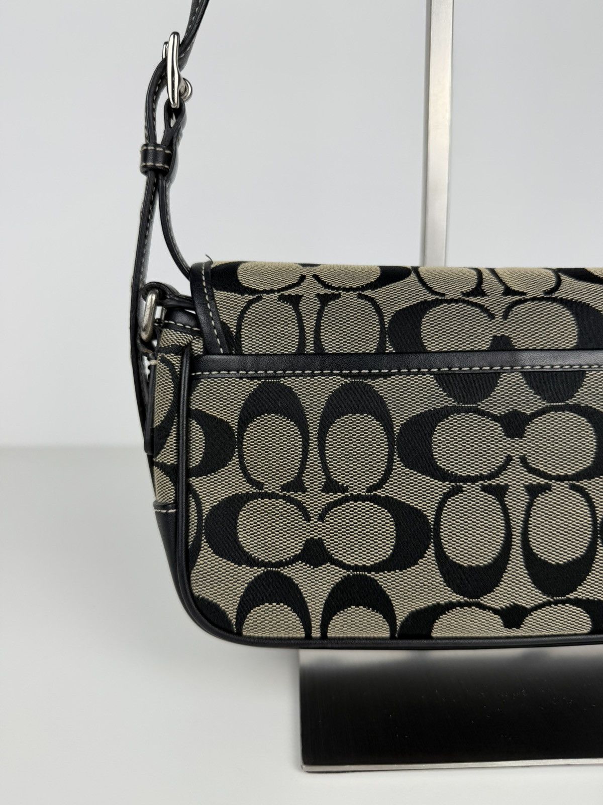 Coach signature leather and canvas shoulder/ crossbody bag