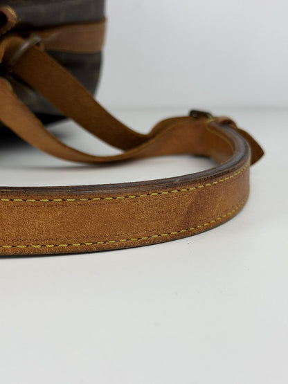 Vintage 80s Louis Vuitton monogram Noe GM