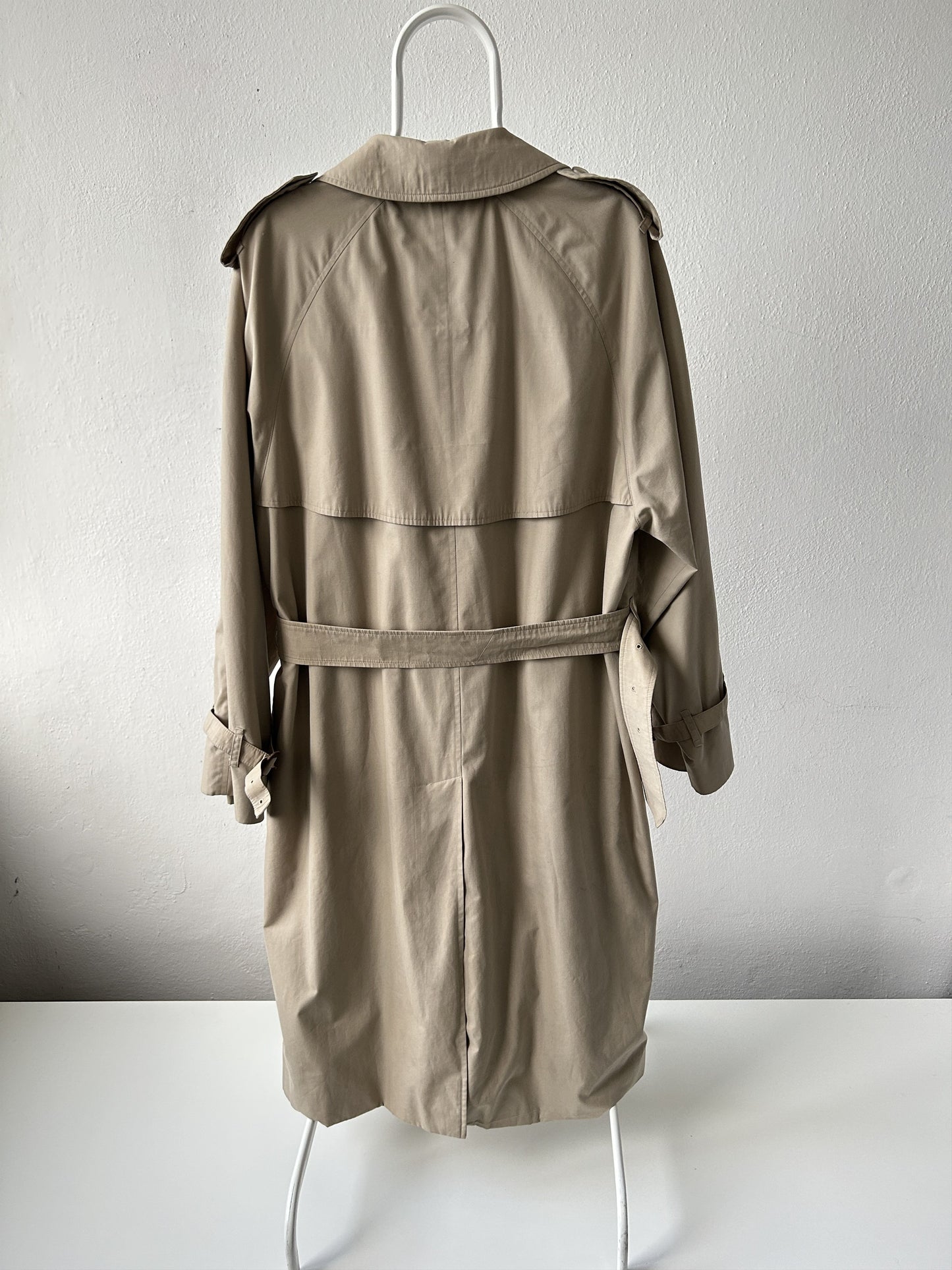 Vintage burberry nova check lined trench coat