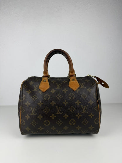 Louis Vuitton monogram speedy 25