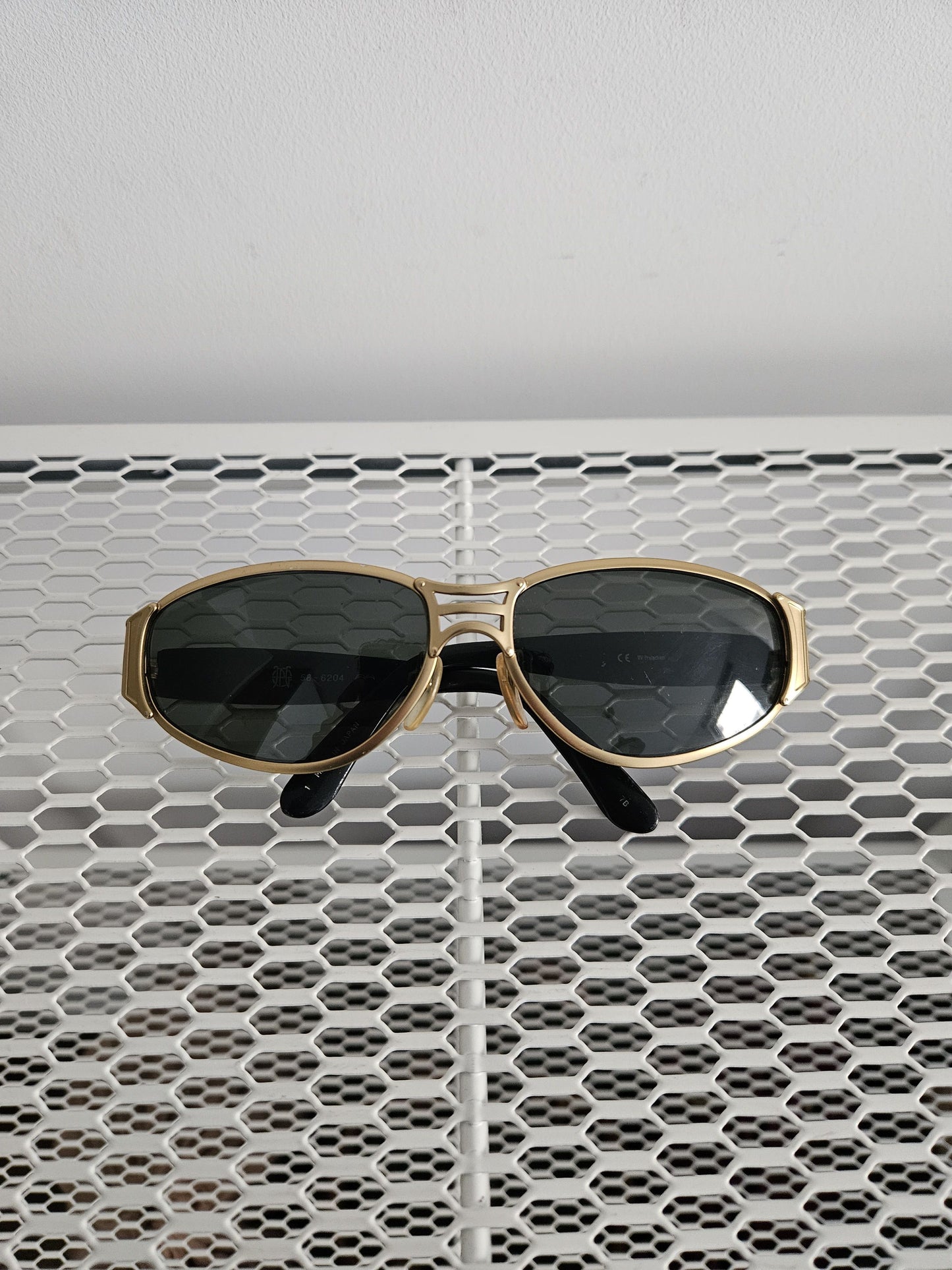 Vtg Jean Paul Gaultier 58-6204 big logo oval sunglasses