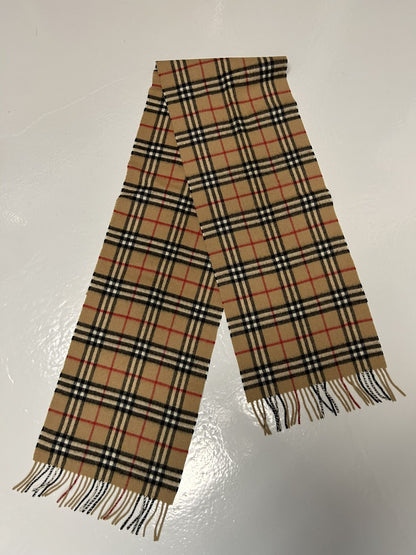 Vintage Burberry nova check long wool scarf