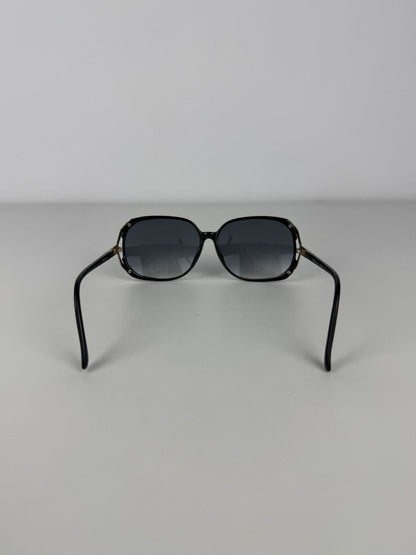 Vintage 80s Yves Saint Laurent 30-8521 oversized sunglasses