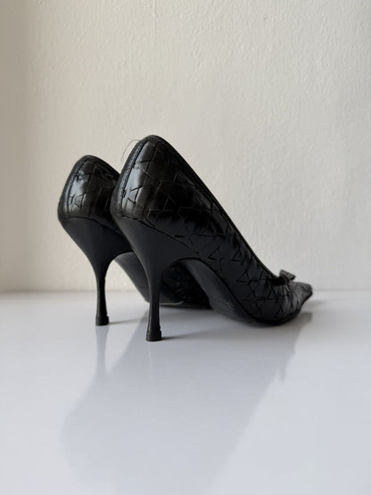 Prada woven leather long toe pumps with bow
