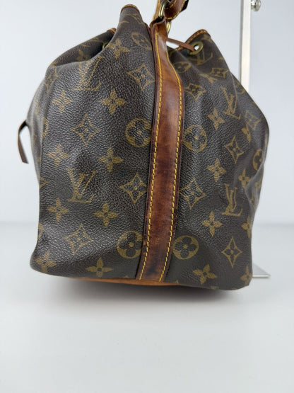 Vintage Louis Vuitton monogram Noe PM