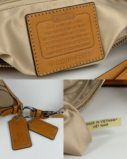 Coach signature small hobo bag