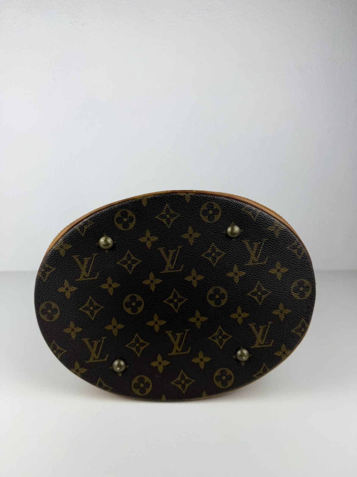 Vintage Louis Vuitton monogram bucket GM