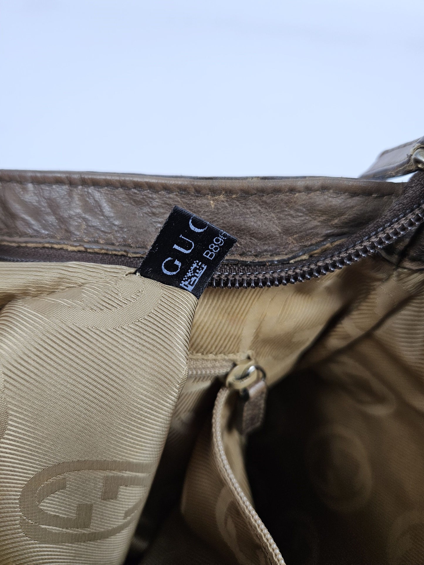 Gucci guccissima gg calf leather shoulder crossbody bag