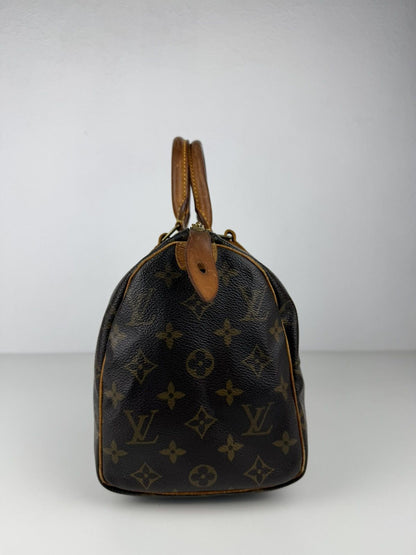 Louis Vuitton monogram speedy 25