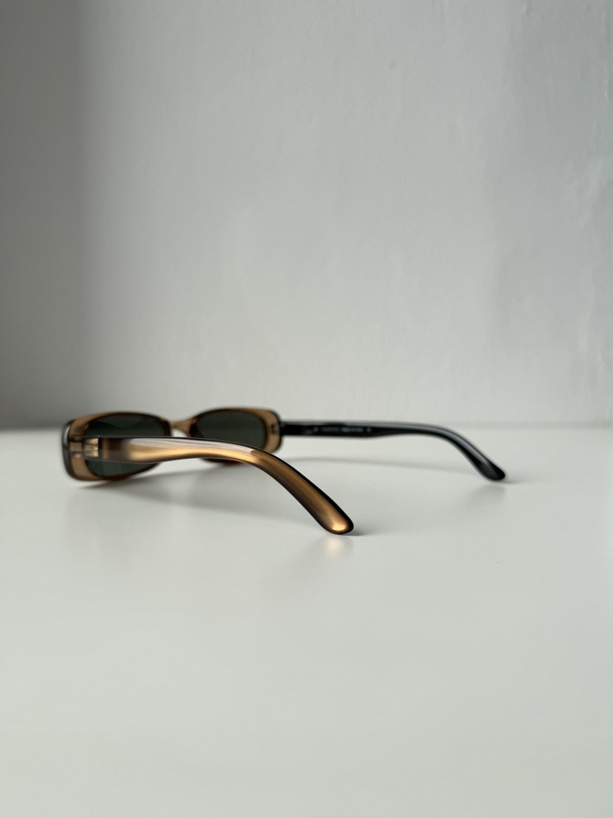 Vintage Gucci GG2443 sunglasses Tom Ford era