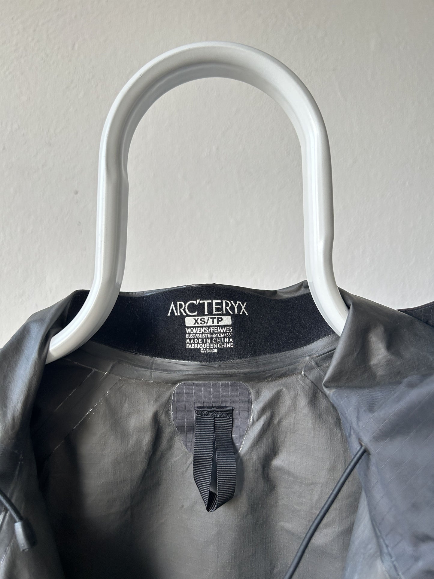 Arcteryx beta sl jacket gore tex