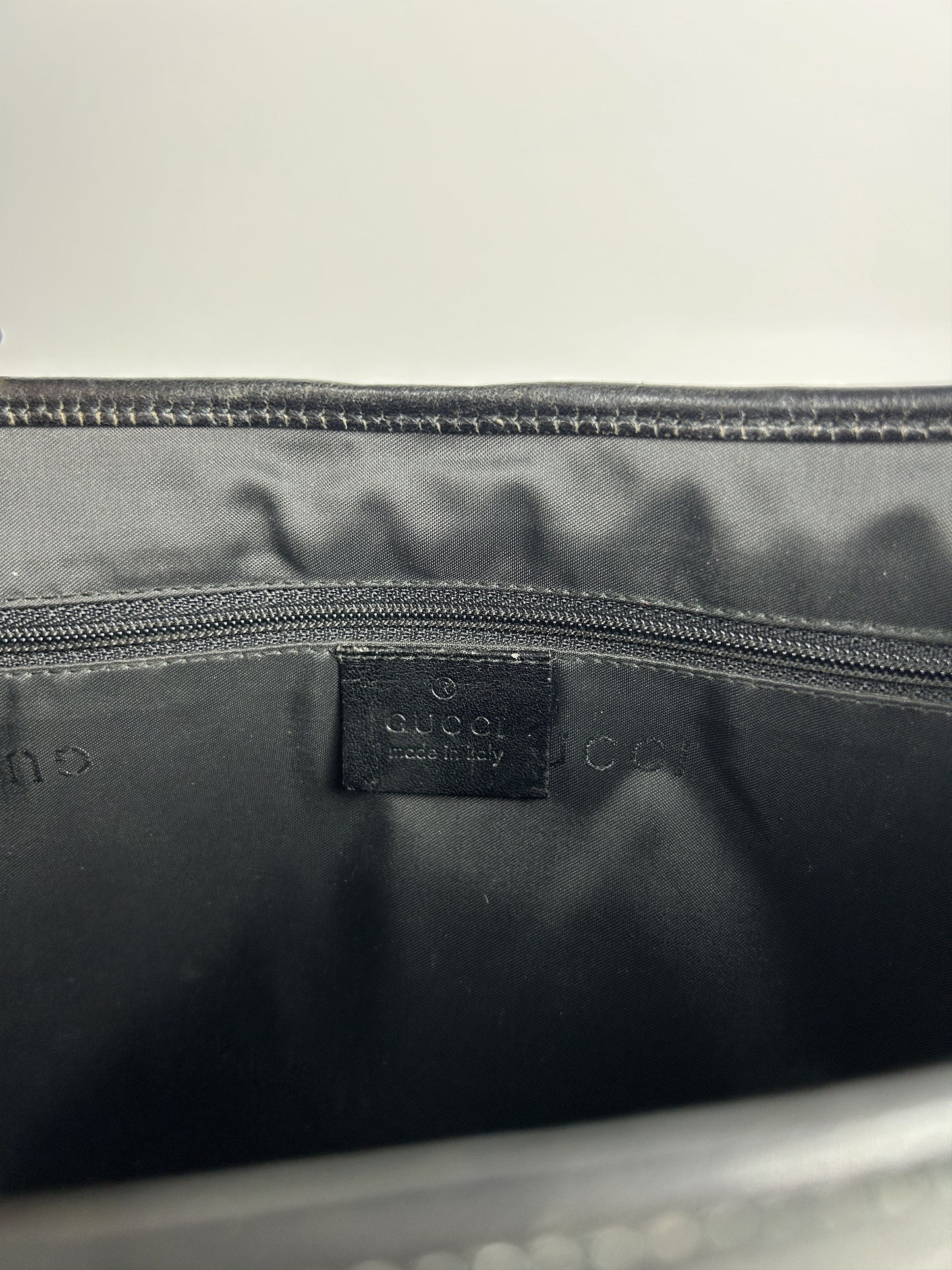 Vintage y2k Gucci by Tom Ford jackie leather handbag