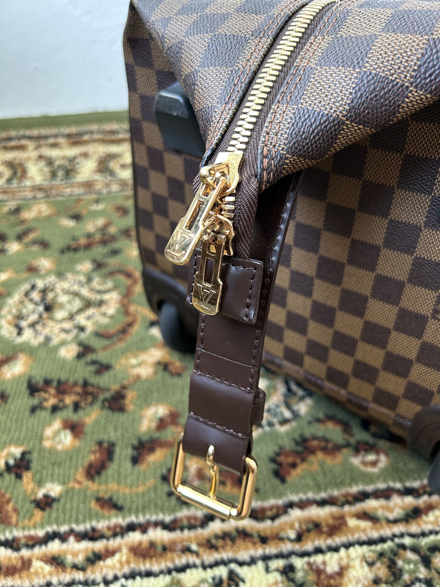 Louis Vuitton damier ebene eole 50 travel bag