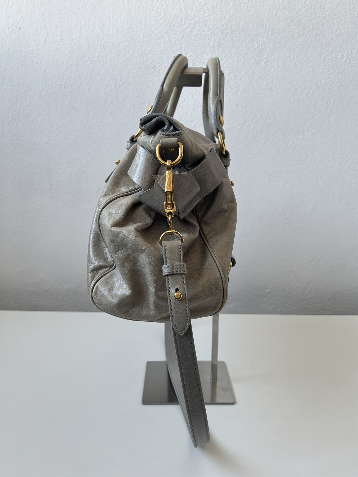 Miu miu vitello bow bag in blueish gray