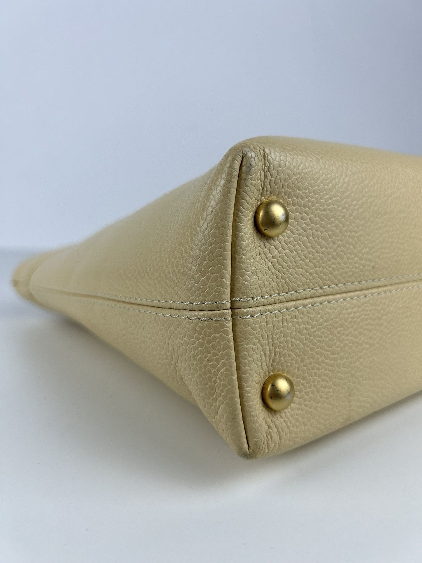 2004-2005 Chanel coco mark caviar open tote bag in buttery