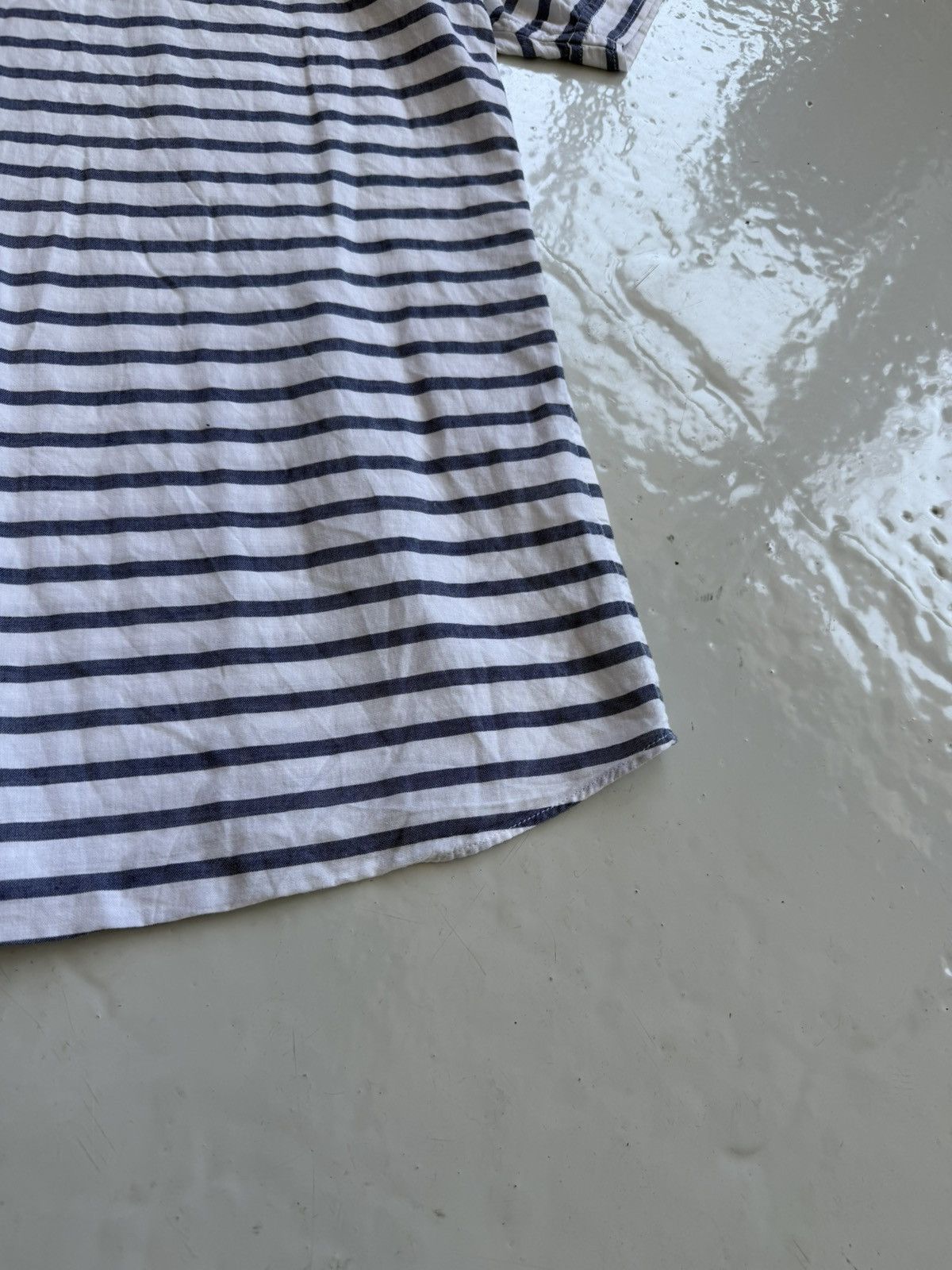 Burberry black label striped short sleeve shirt