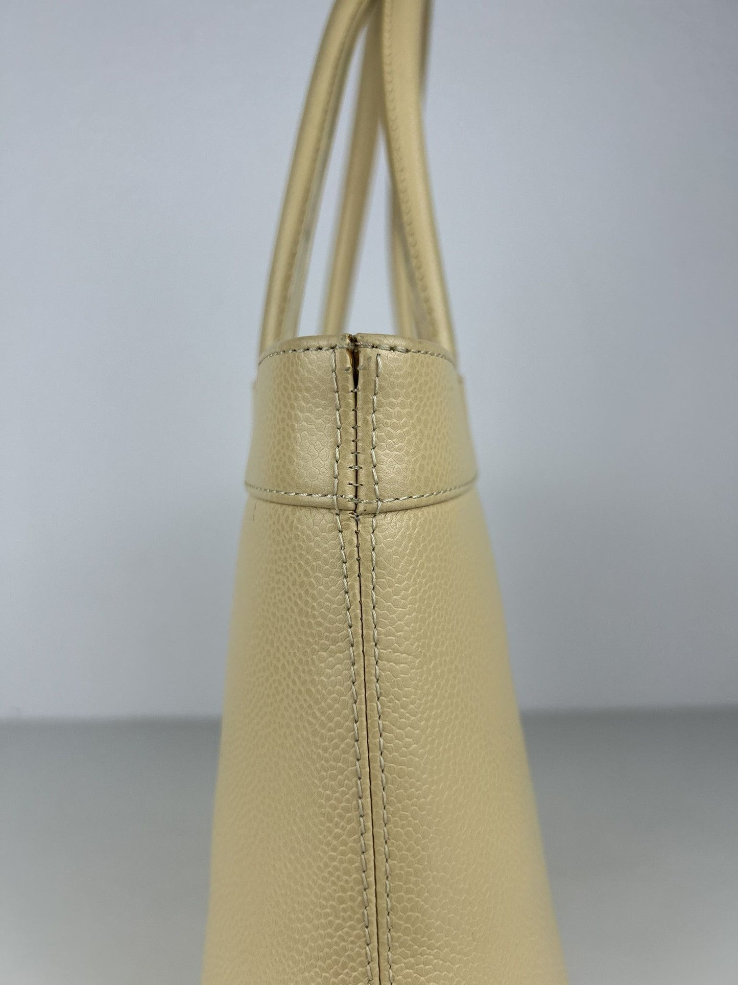 2004-2005 Chanel coco mark caviar open tote bag in buttery