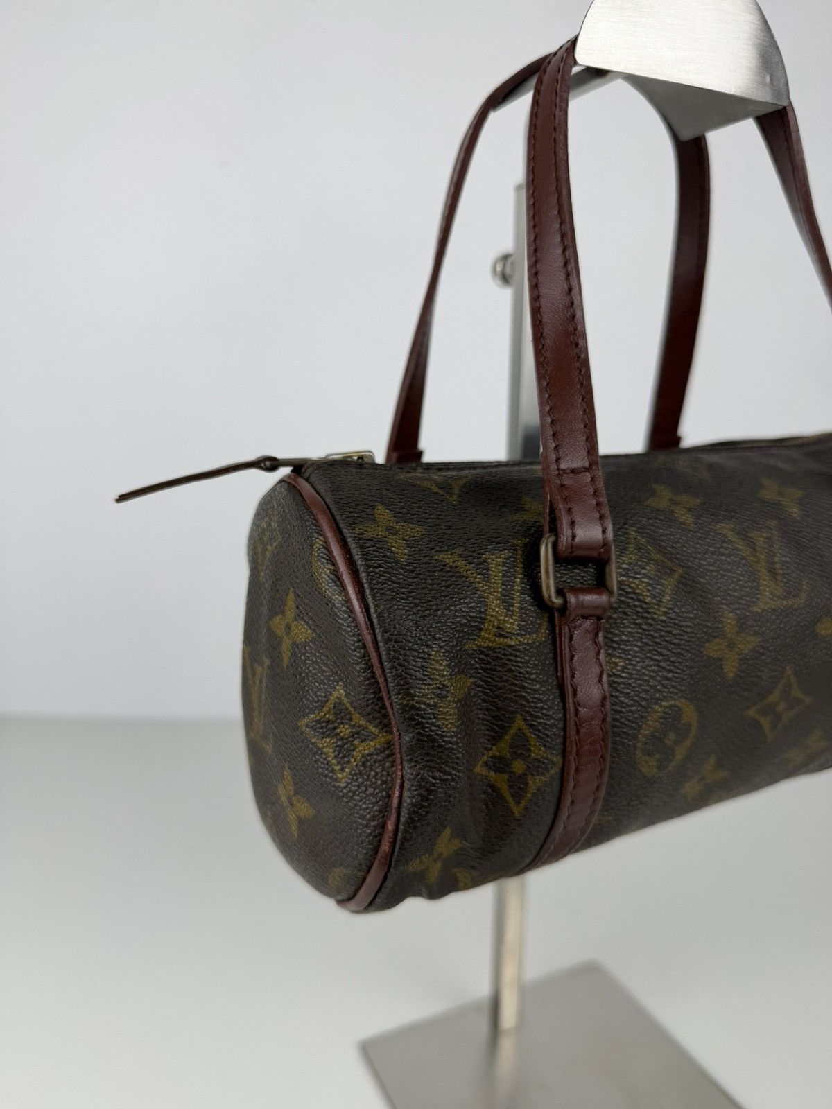 Vintage 70s Louis Vuitton monogram papillon 22